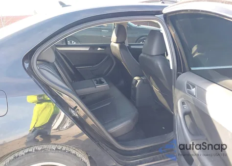 2014 Volkswagen Jetta 2.0L Tdi z USA, uszkodzony, nr VIN 3VW3L7AJ8EM384261